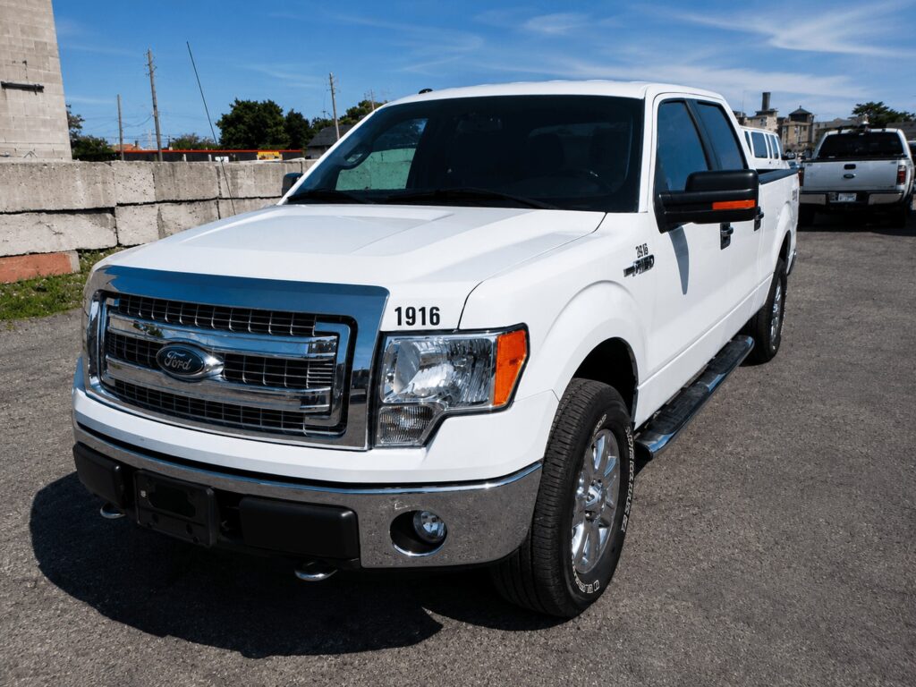 2017 FORD F-150 XTR 4x4